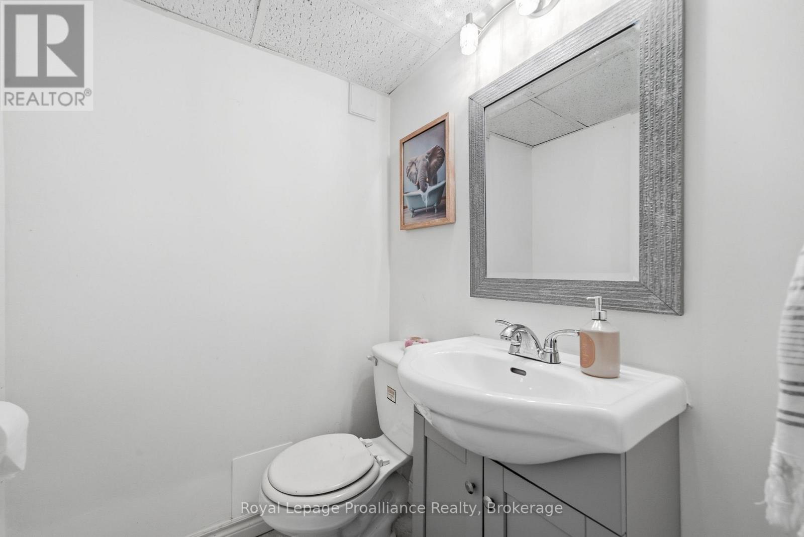 19 Coleman Drive, Quinte West, Ontario  K8V 3A5 - Photo 37 - X13163860