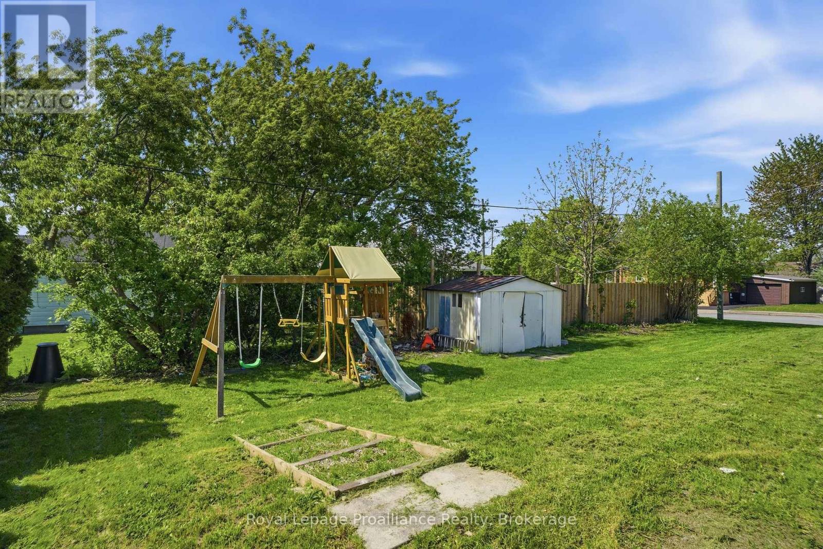 19 Coleman Drive, Quinte West, Ontario  K8V 3A5 - Photo 46 - X13163860