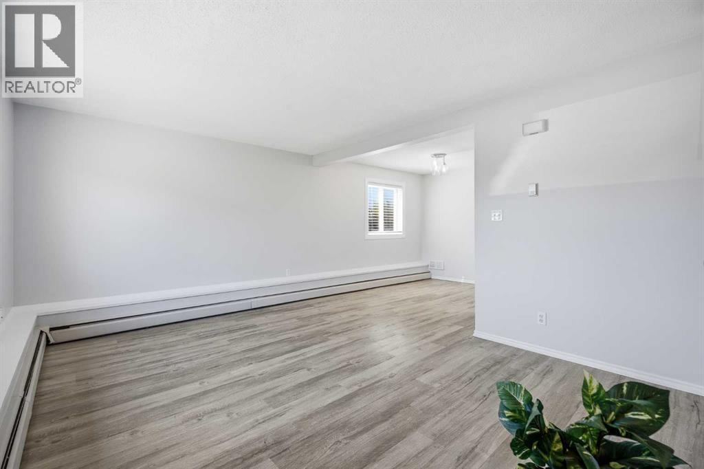 17, 3809 45 Street SW, Calgary, Alberta  T3E 3H4 - Photo 18 - A2313962