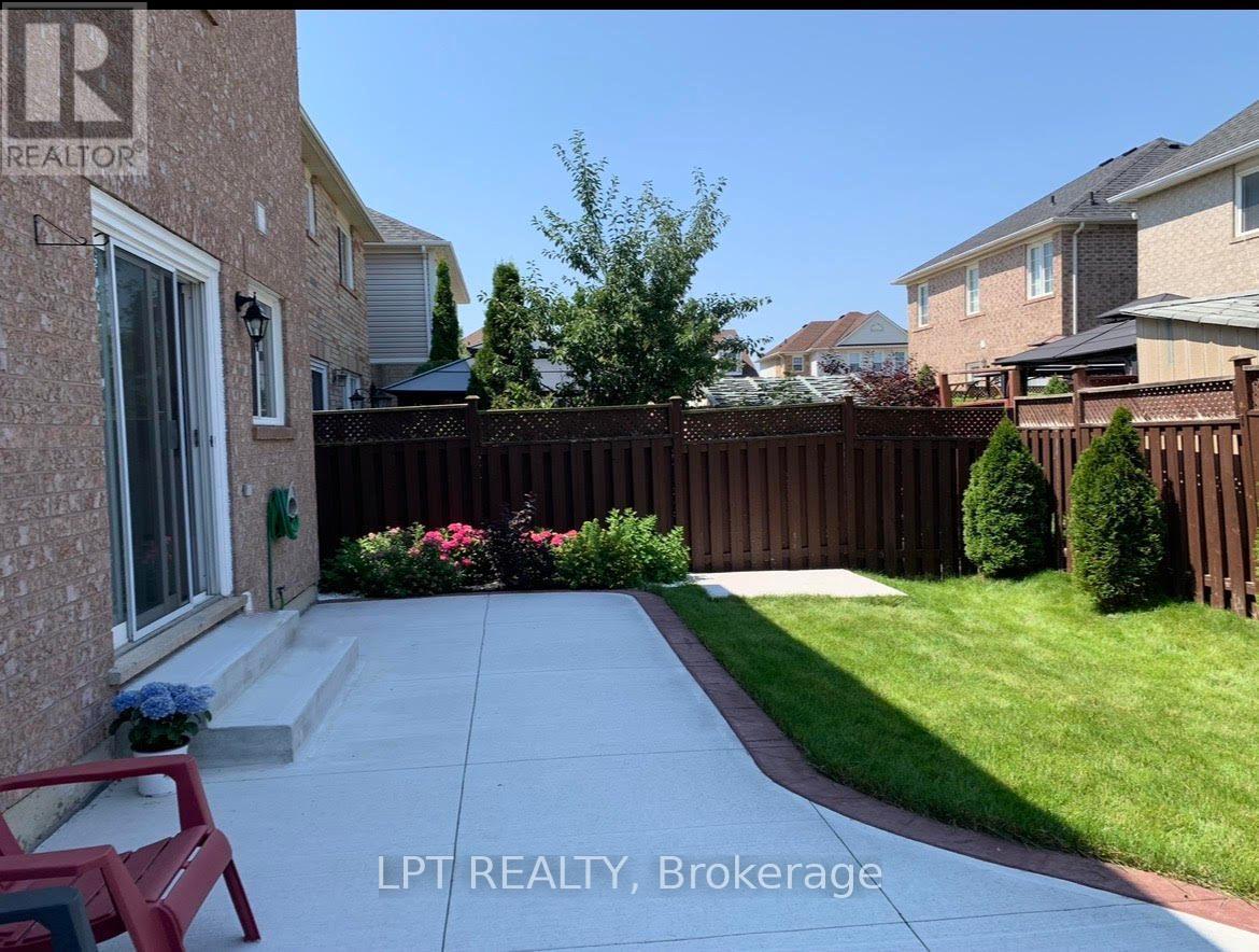 6 Mystcal Road, Brampton, Ontario  L7A 2R6 - Photo 16 - W12897686