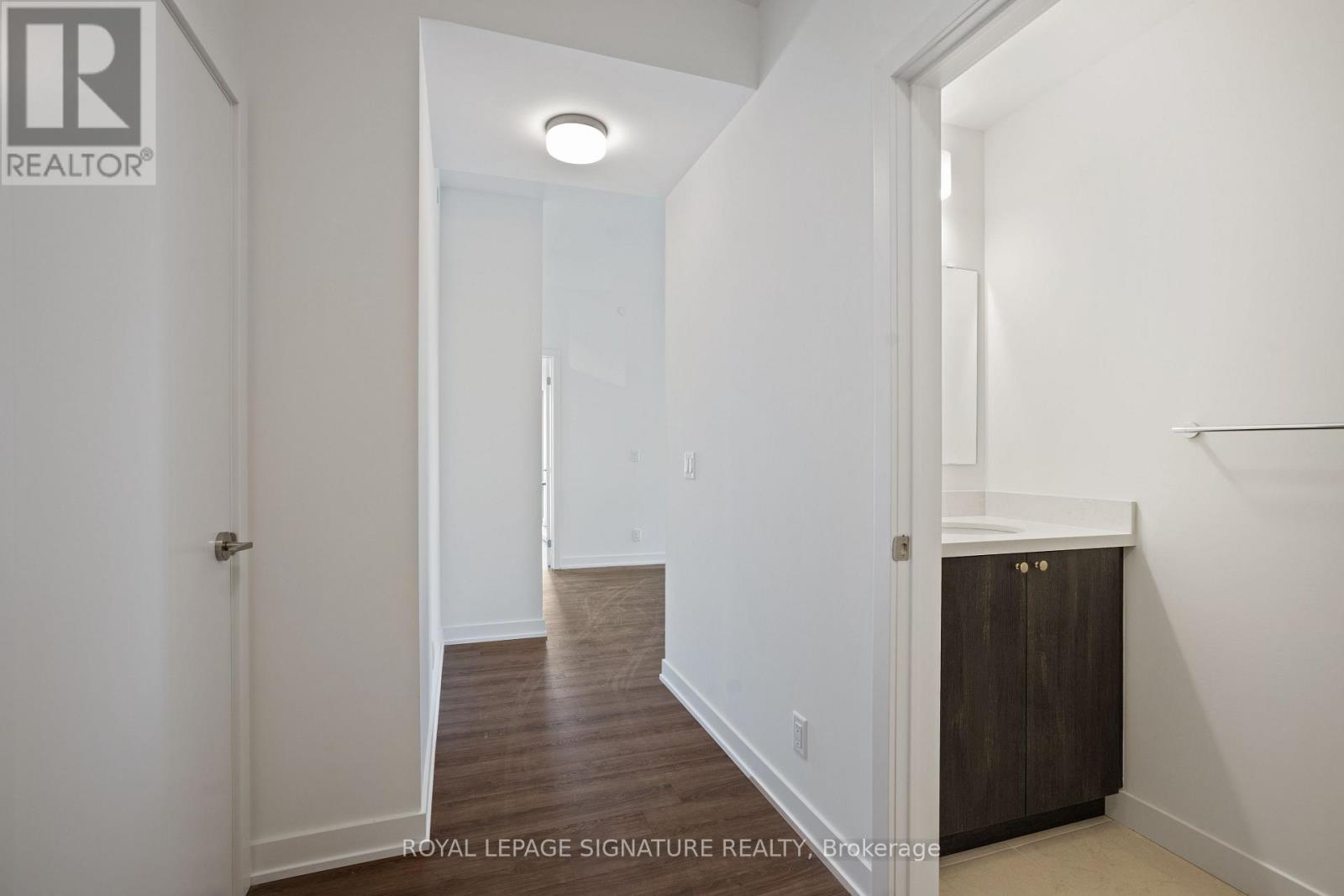 406 - 51 Clarington Boulevard, Clarington, Ontario L1C 0A1 - Photo 2 - E13041906