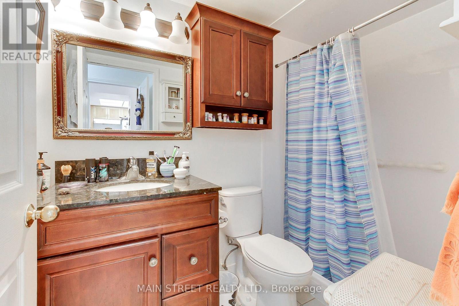 211 - 270 Davis Drive, Newmarket, Ontario  L3Y 8K2 - Photo 14 - N12829554