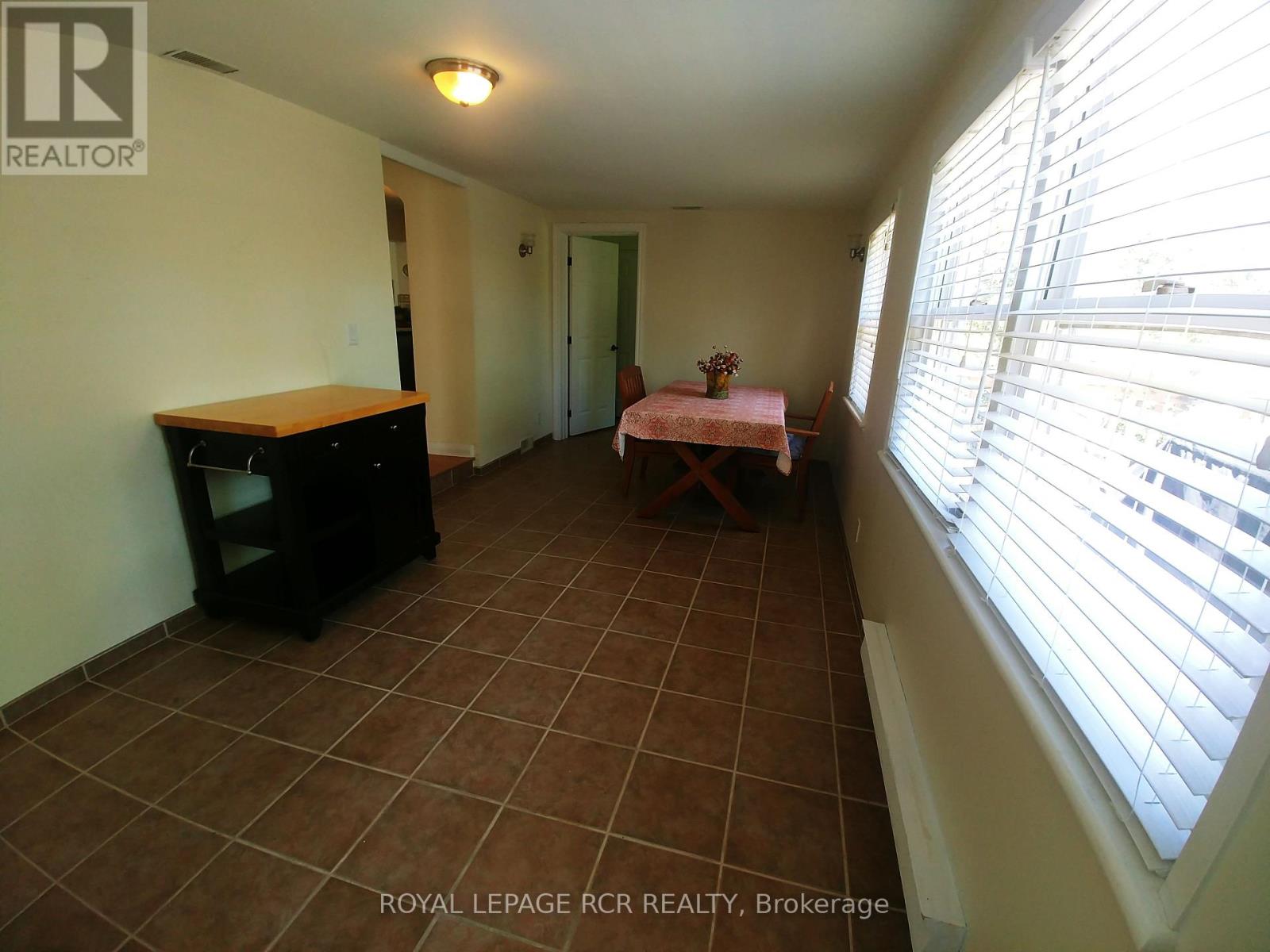 2 Dundas  W Street, Erin, Ontario  N0B 1T0 - Photo 15 - X13161766
