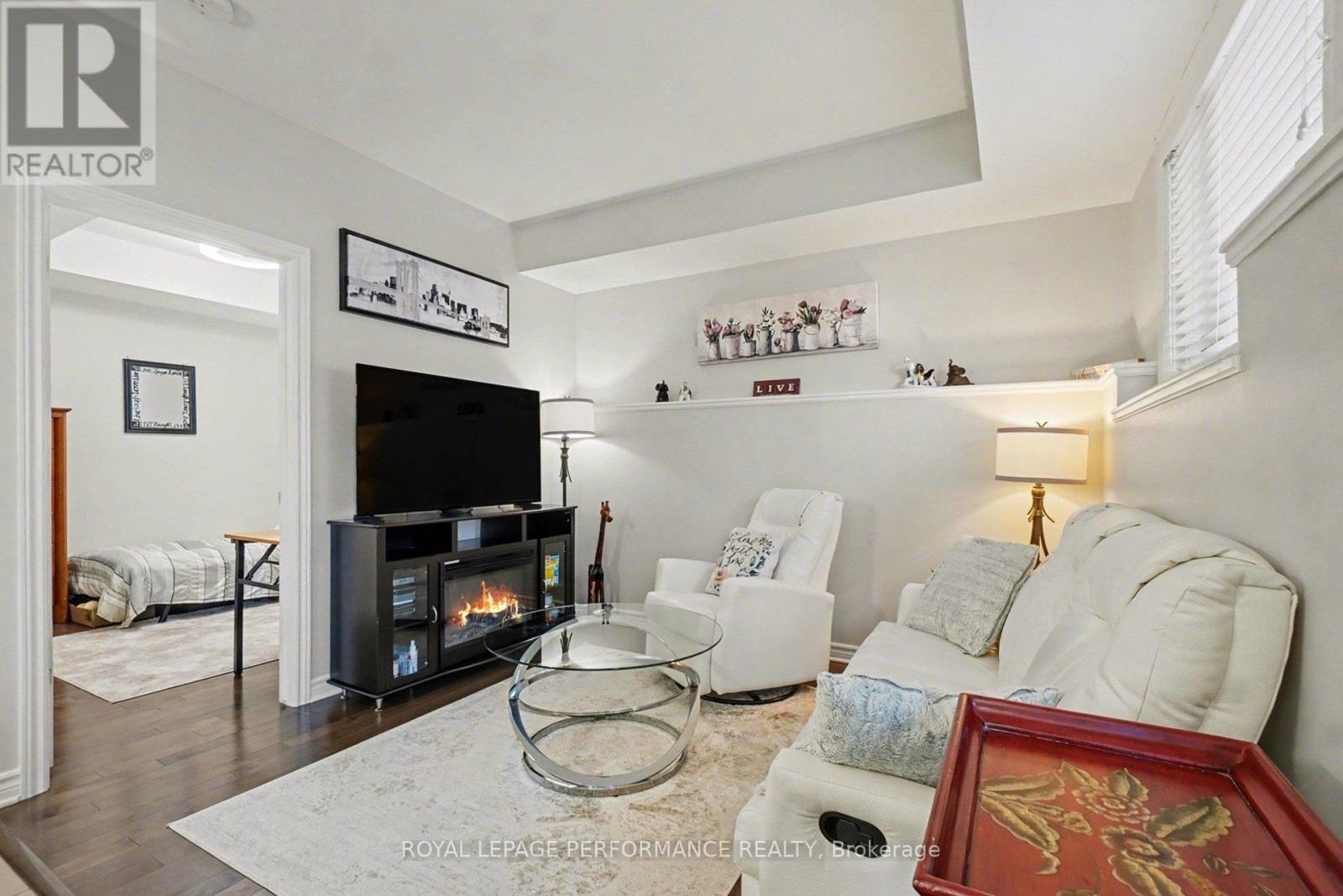 101 - 655 Beauparc Private, Ottawa, Ontario  K1J 0B6 - Photo 6 - X12742594