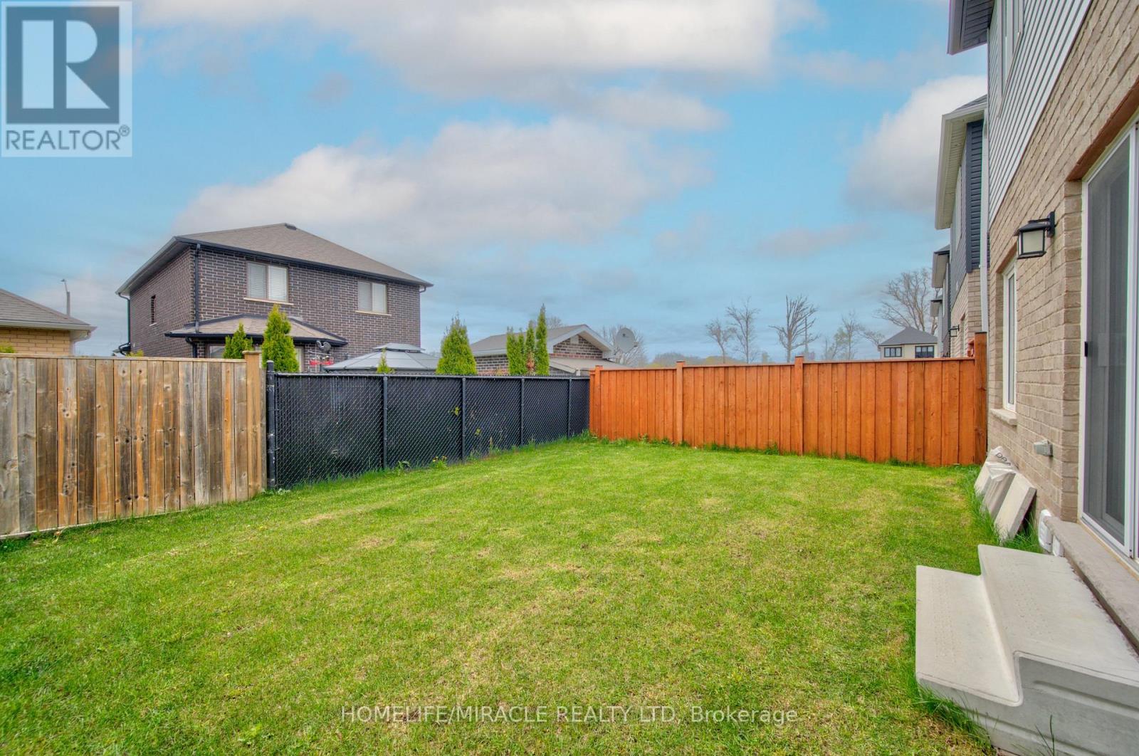111 Honey Street, Cambridge, Ontario N1T 0C6 - Photo 45 - X13155432