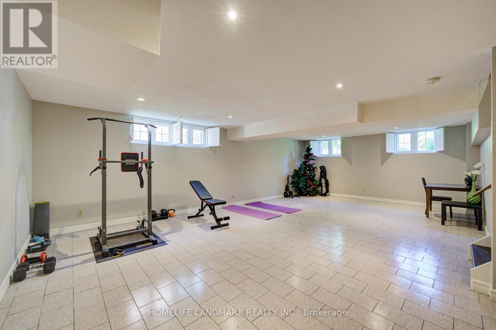 38 Balfour Drive, Hamilton, Ontario  L9C 7A6 - Photo 42 - X13159800