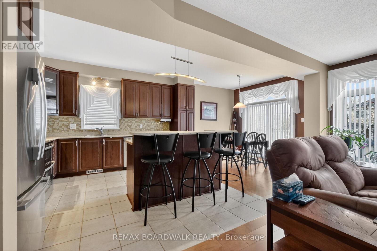 241 Denali Way, Ottawa, Ontario  K2S 0N1 - Photo 11 - X13153534