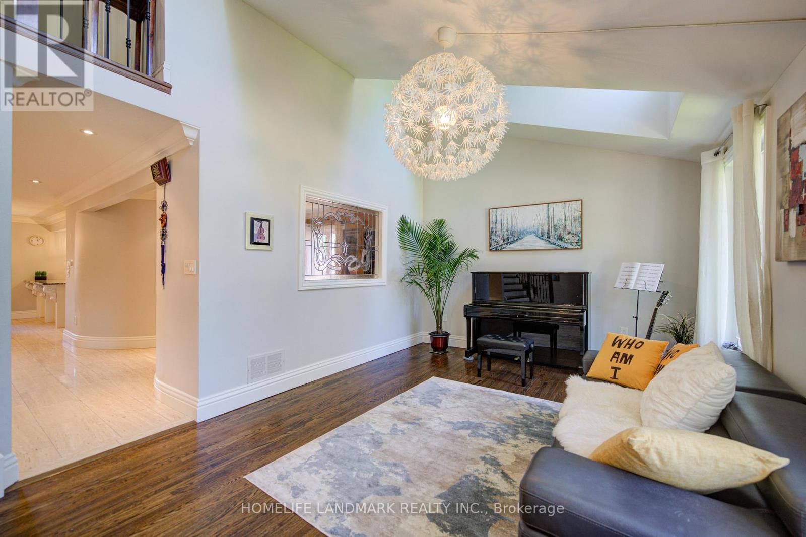 38 Balfour Drive, Hamilton, Ontario  L9C 7A6 - Photo 9 - X13159800