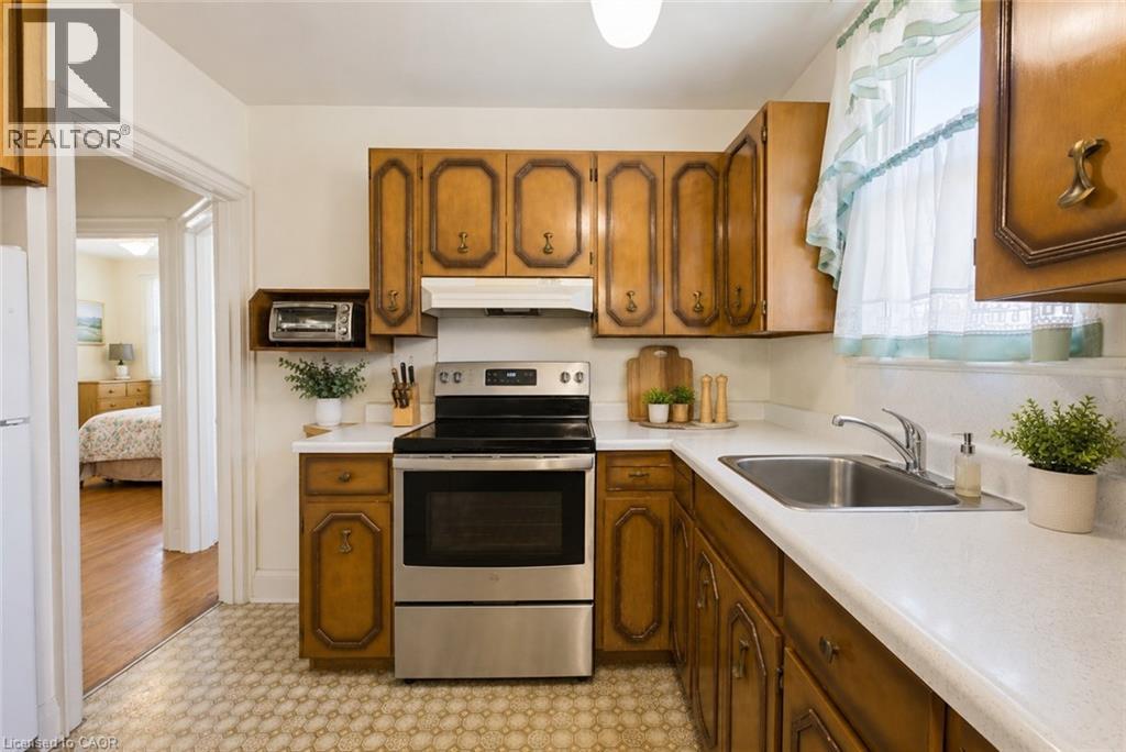 257 West 2nd Street, Hamilton, Ontario  L9C 3G6 - Photo 13 - 40832512