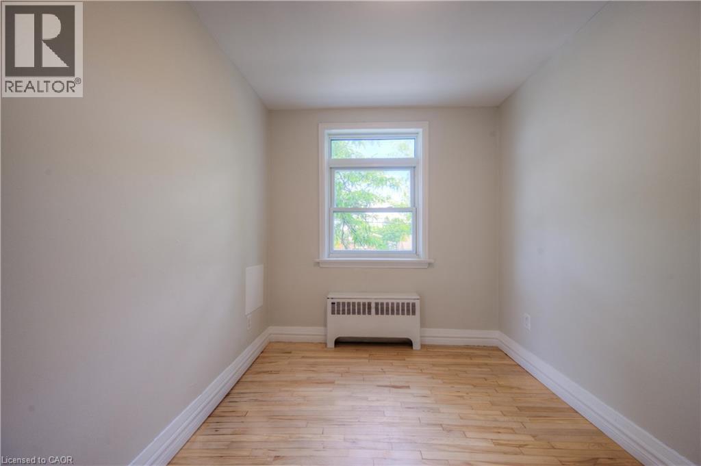 141 Chapel Street Unit# 9, Kitchener, Ontario  N2H 2T6 - Photo 14 - 40825393
