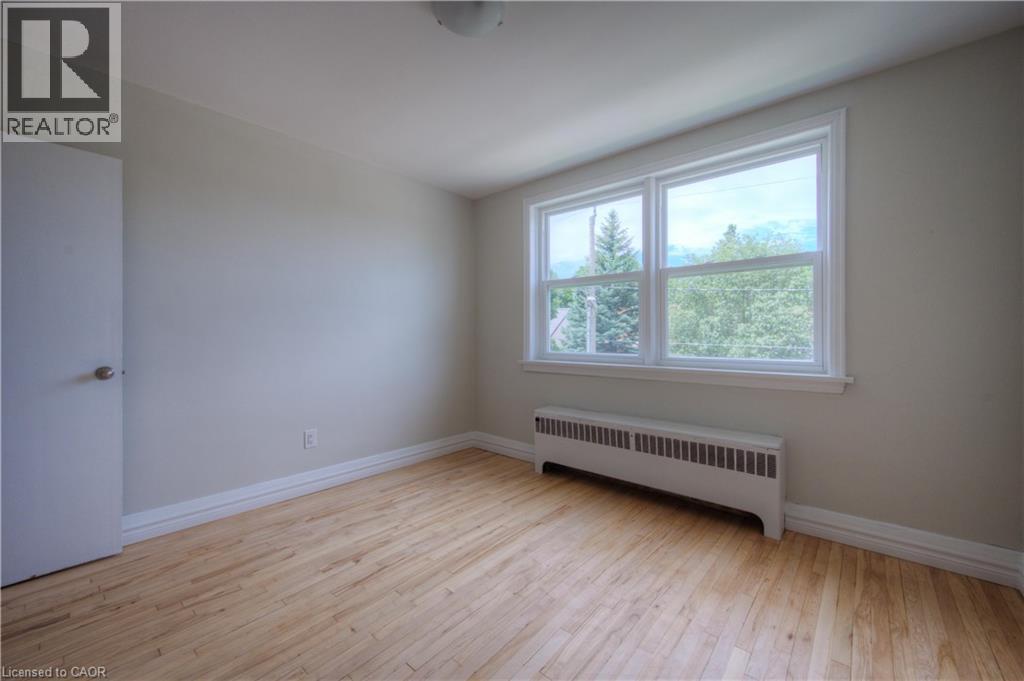 141 Chapel Street Unit# 9, Kitchener, Ontario  N2H 2T6 - Photo 12 - 40825393