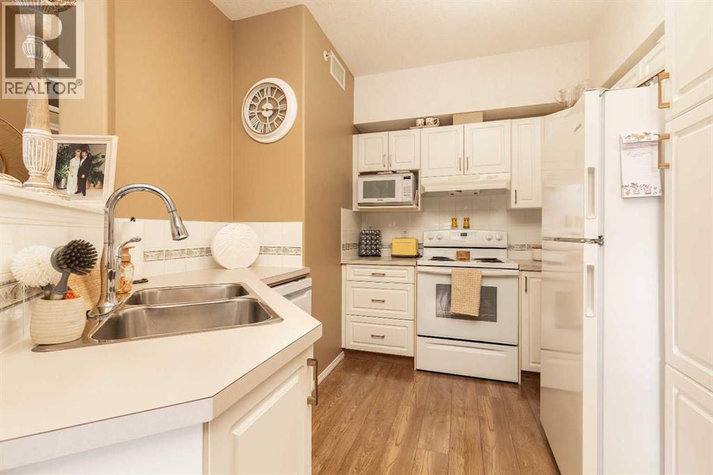 416, 2020 32 Street S, Lethbridge, Alberta  T1K 7T9 - Photo 6 - A2313328