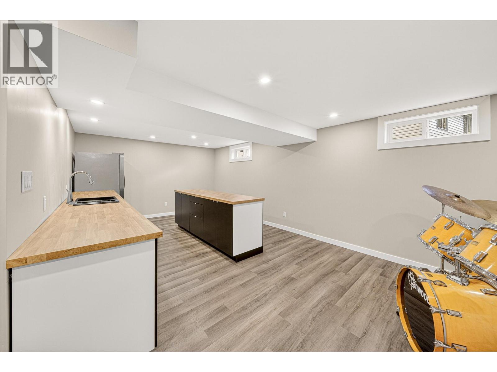308 Alpine Place, Sparwood, British Columbia  V0B 2G0 - Photo 37 - 10385795