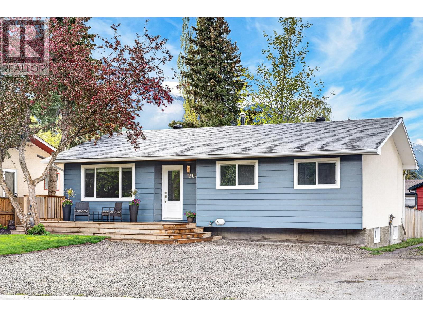 308 Alpine Place, Sparwood, British Columbia  V0B 2G0 - Photo 59 - 10385795