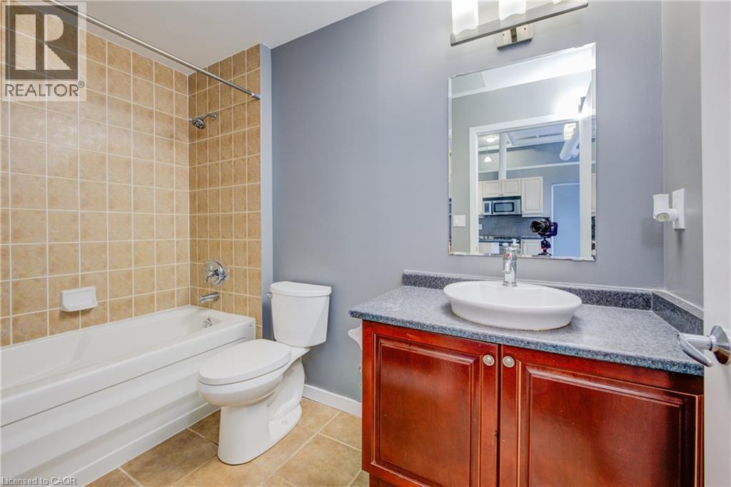 404 King Street W Unit# 526, Kitchener, Ontario  N2G 4Z9 - Photo 4 - 40832799