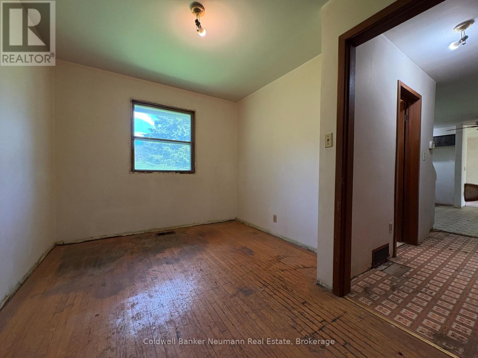 111 Carter Road, Puslinch, Ontario  N1H 6H8 - Photo 11 - X13163822
