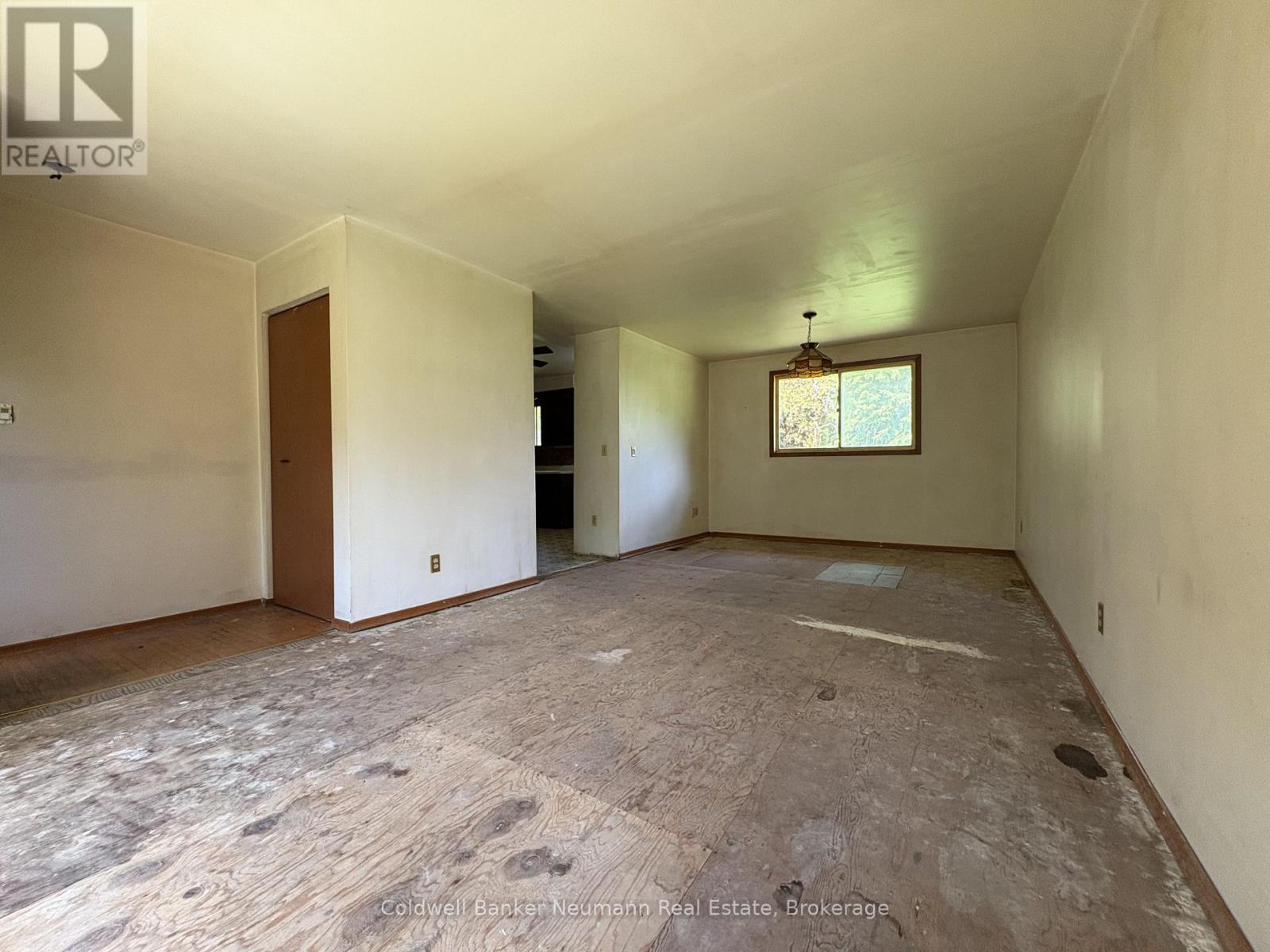 111 Carter Road, Puslinch, Ontario  N1H 6H8 - Photo 8 - X13163822