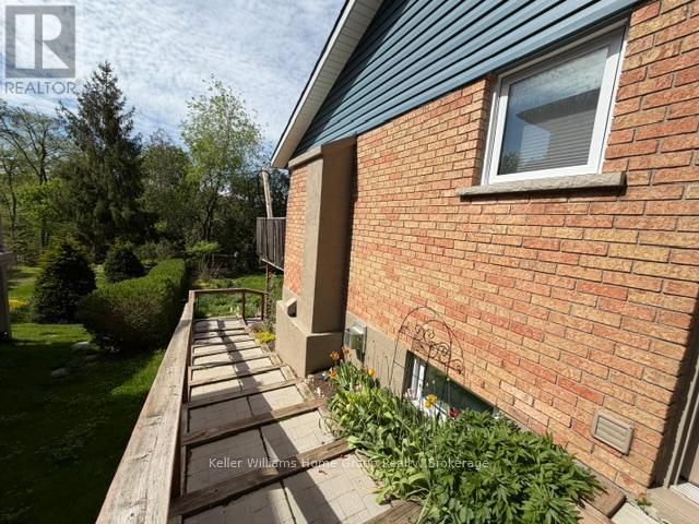 441 Wellington Road 18, Centre Wellington, Ontario  N1M 2W3 - Photo 3 - X13164008