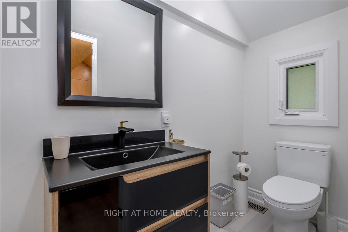 405 Limerick Street, Innisfil, Ontario  L0L 1K0 - Photo 22 - N13156674