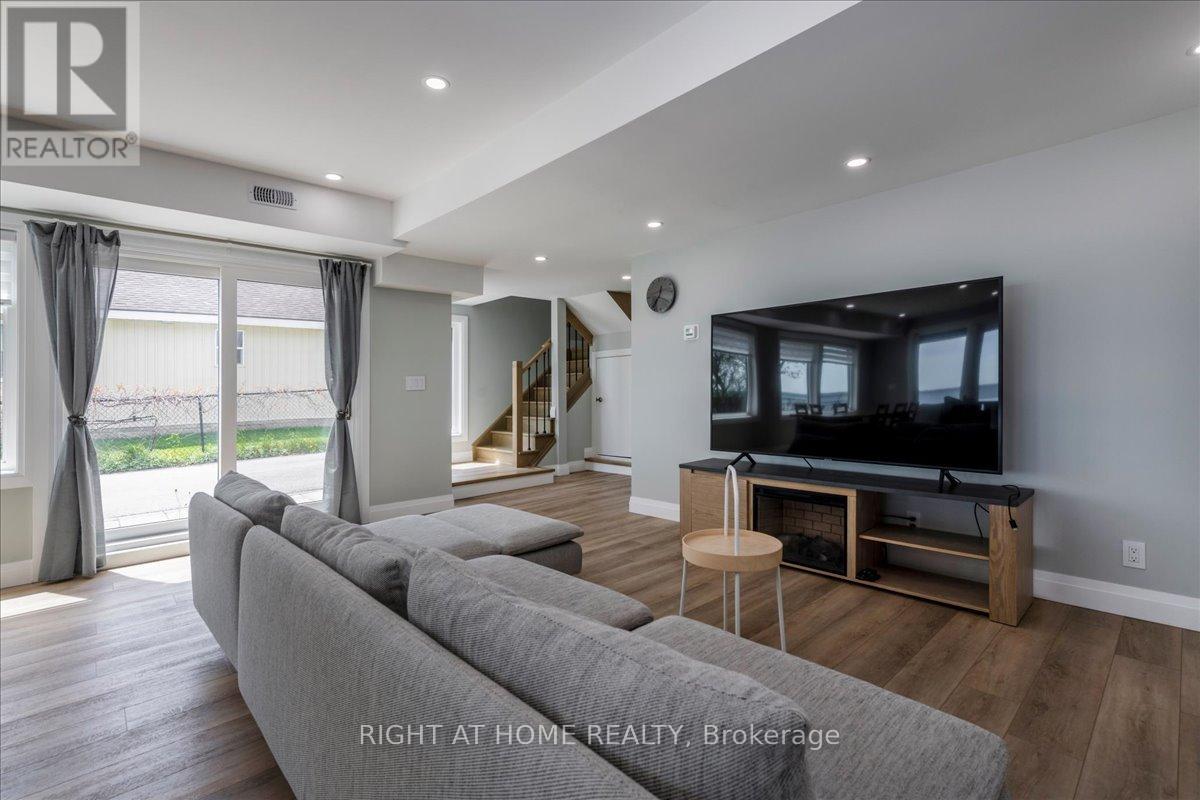 405 Limerick Street, Innisfil, Ontario  L0L 1K0 - Photo 6 - N13156674