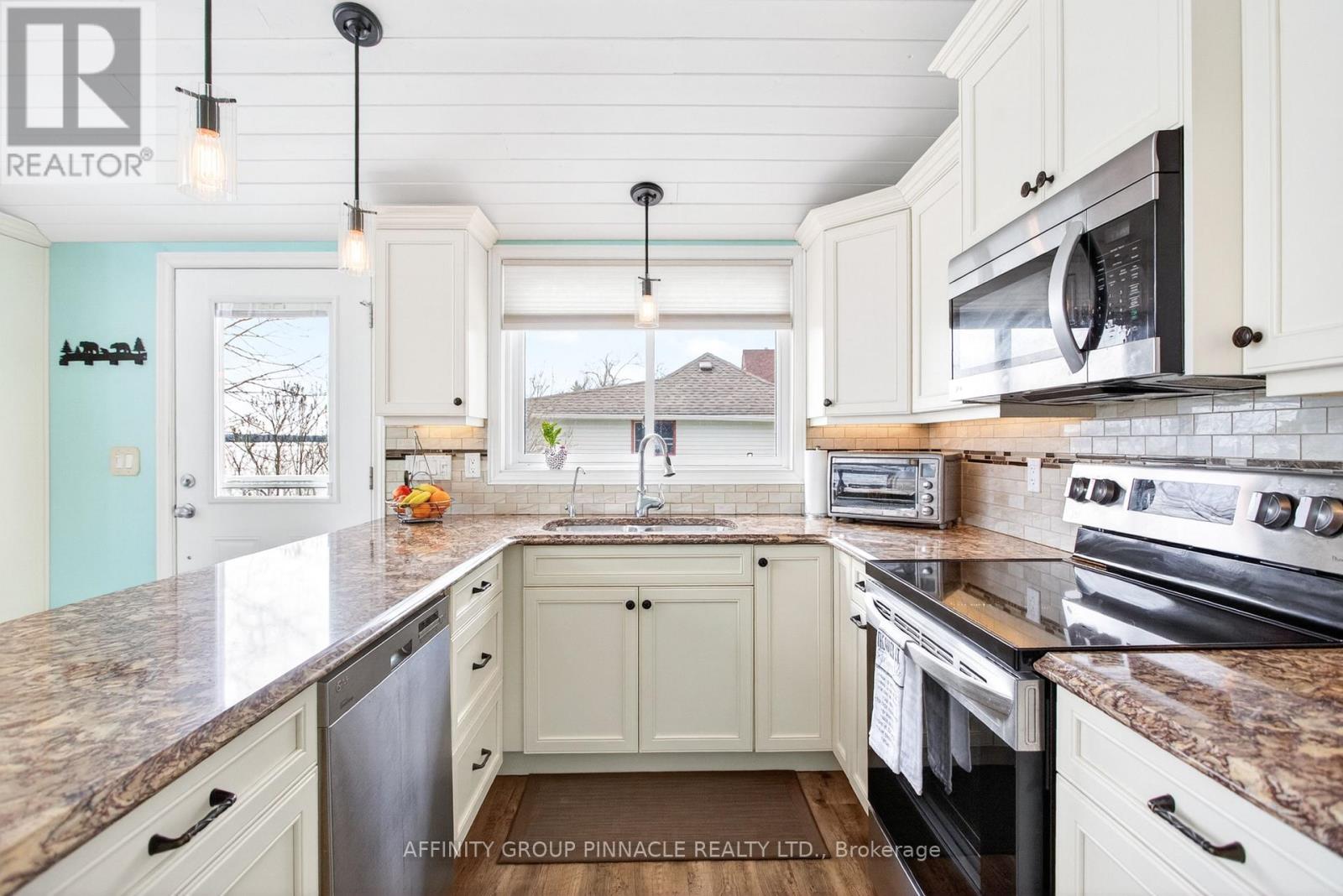 73 Admiral Drive, Kawartha Lakes, Ontario  K0M 1G0 - Photo 18 - X13031668