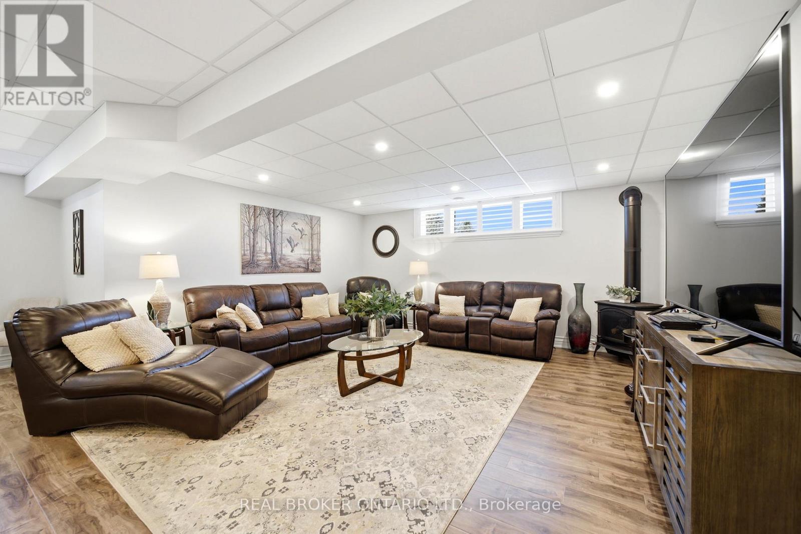 13475 Fourth Line, Halton Hills, Ontario  L7J 2L8 - Photo 34 - W12990000