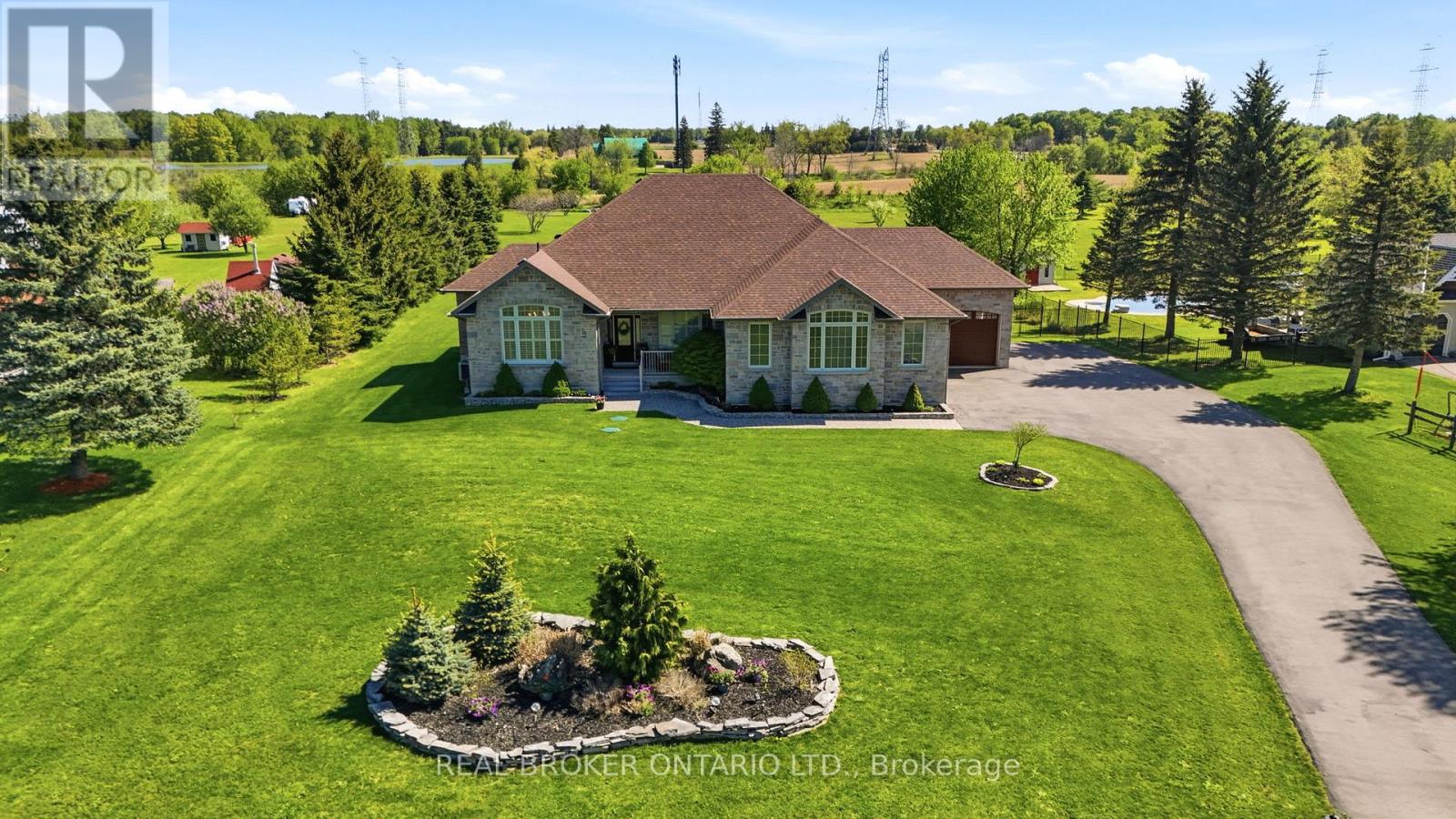 13475 Fourth Line, Halton Hills, Ontario  L7J 2L8 - Photo 4 - W12990000