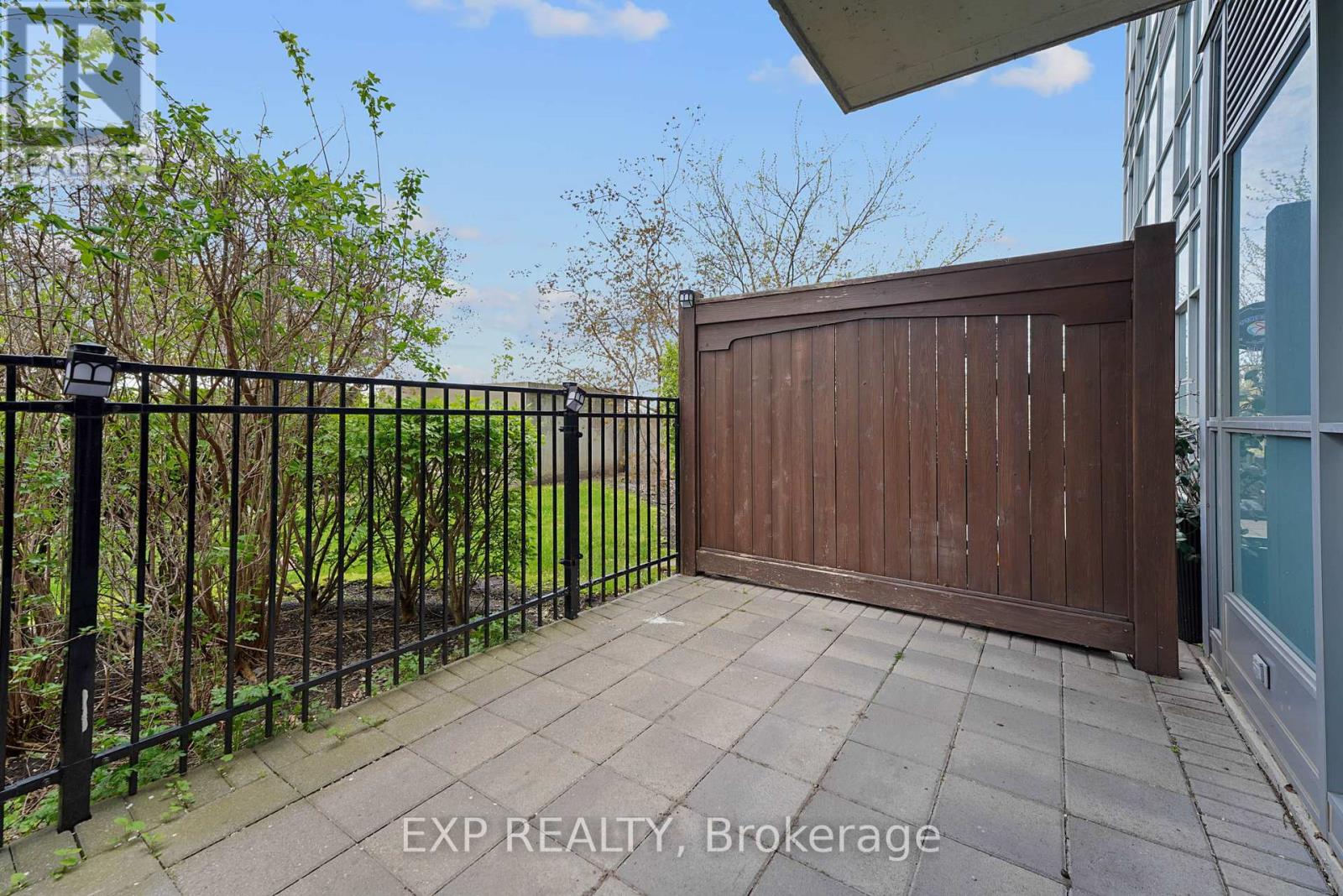 423 - 165 LEGION ROAD, Toronto, Ontario