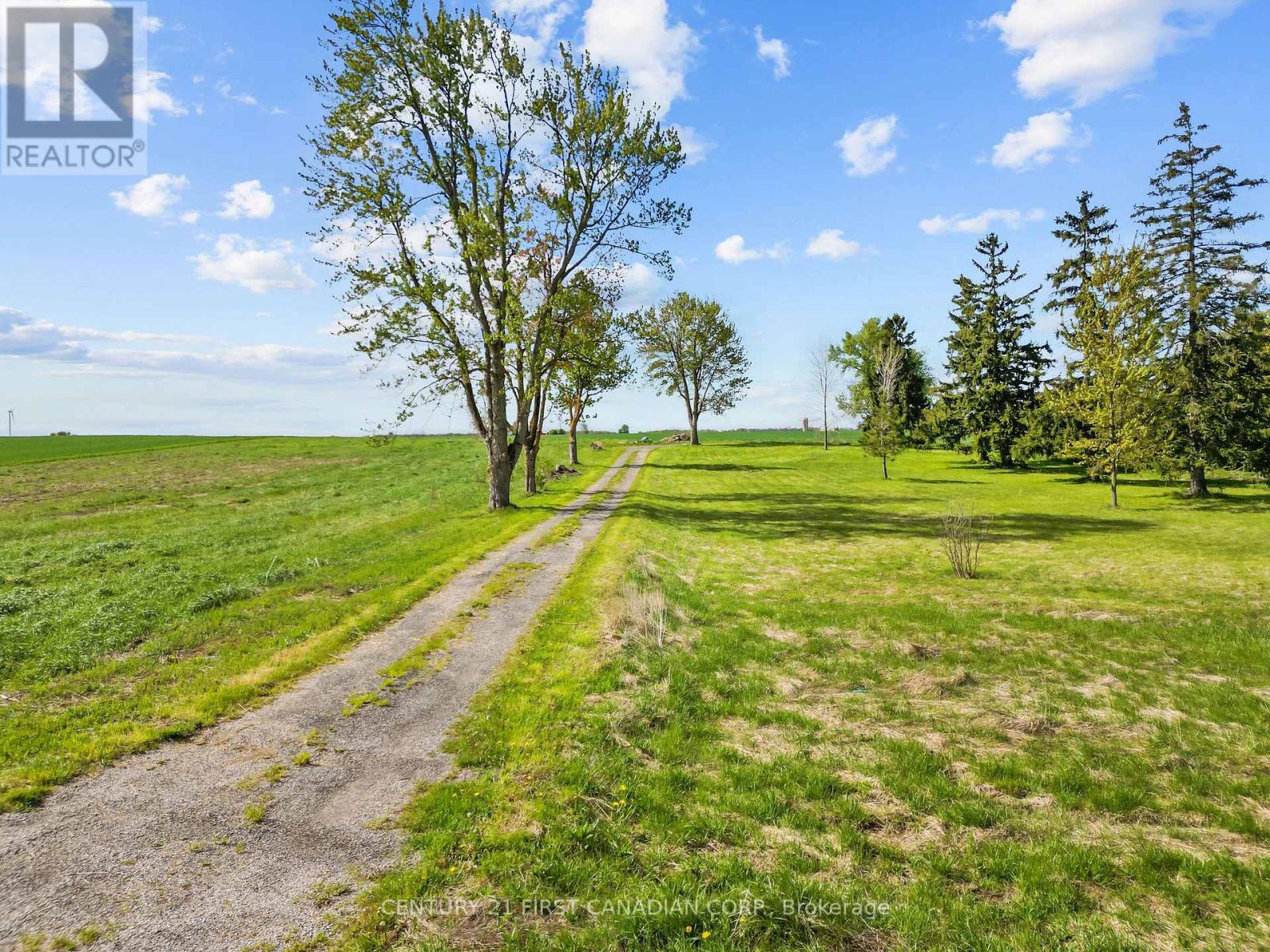 3859 Wardell Drive, Adelaide Metcalfe, Ontario  N7G 3H7 - Photo 3 - X13161632
