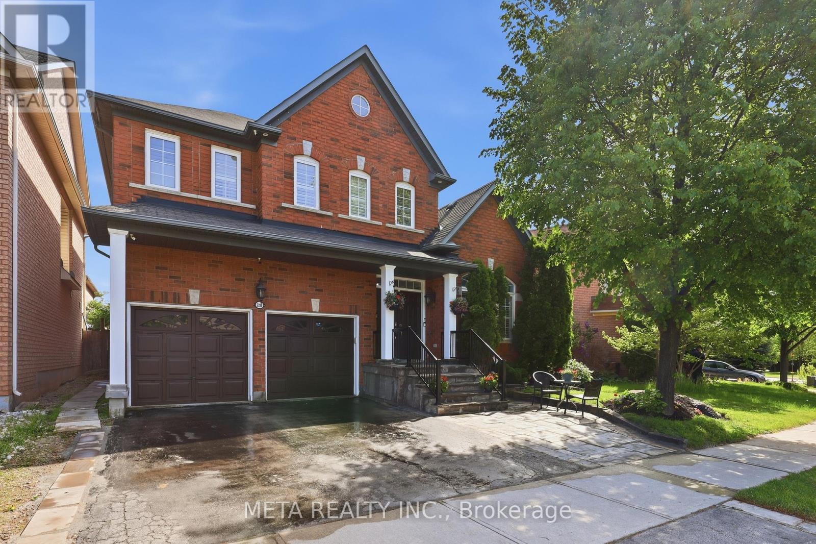 2299 STRATUS DRIVE, Oakville, Ontario