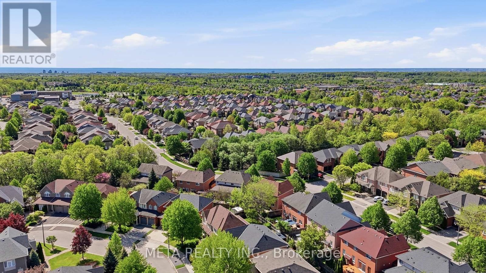 2299 Stratus Drive, Oakville, Ontario  L6M 4Z9 - Photo 43 - W13163116