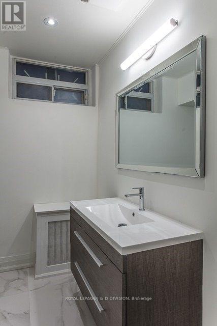 477a Oriole Parkway, Toronto, Ontario  M5P 2H9 - Photo 14 - C13163722