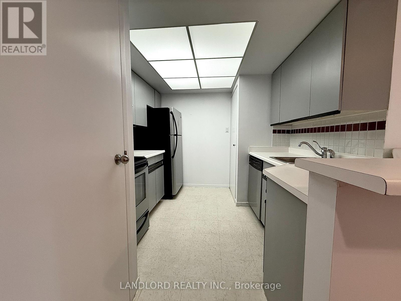 907 - 1001 Bay Street, Toronto, Ontario  M5S 3A6 - Photo 11 - C13163890