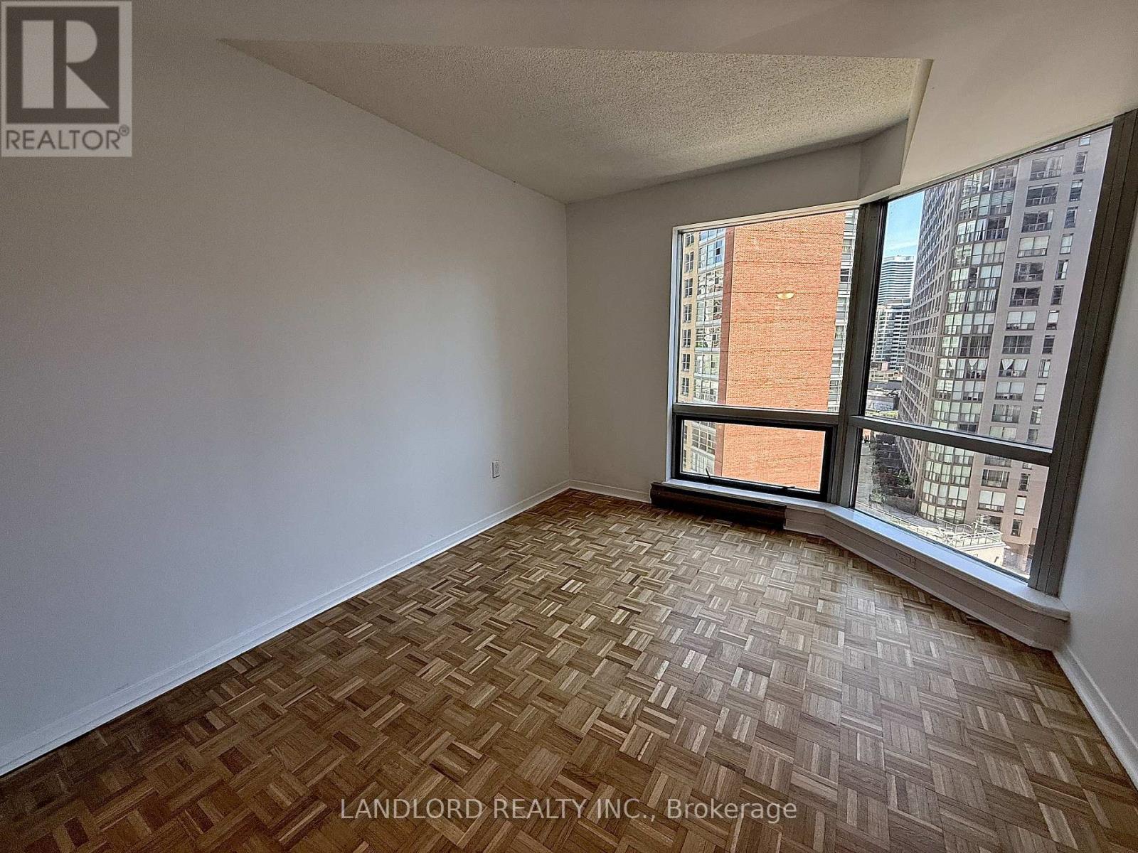 907 - 1001 Bay Street, Toronto, Ontario  M5S 3A6 - Photo 17 - C13163890