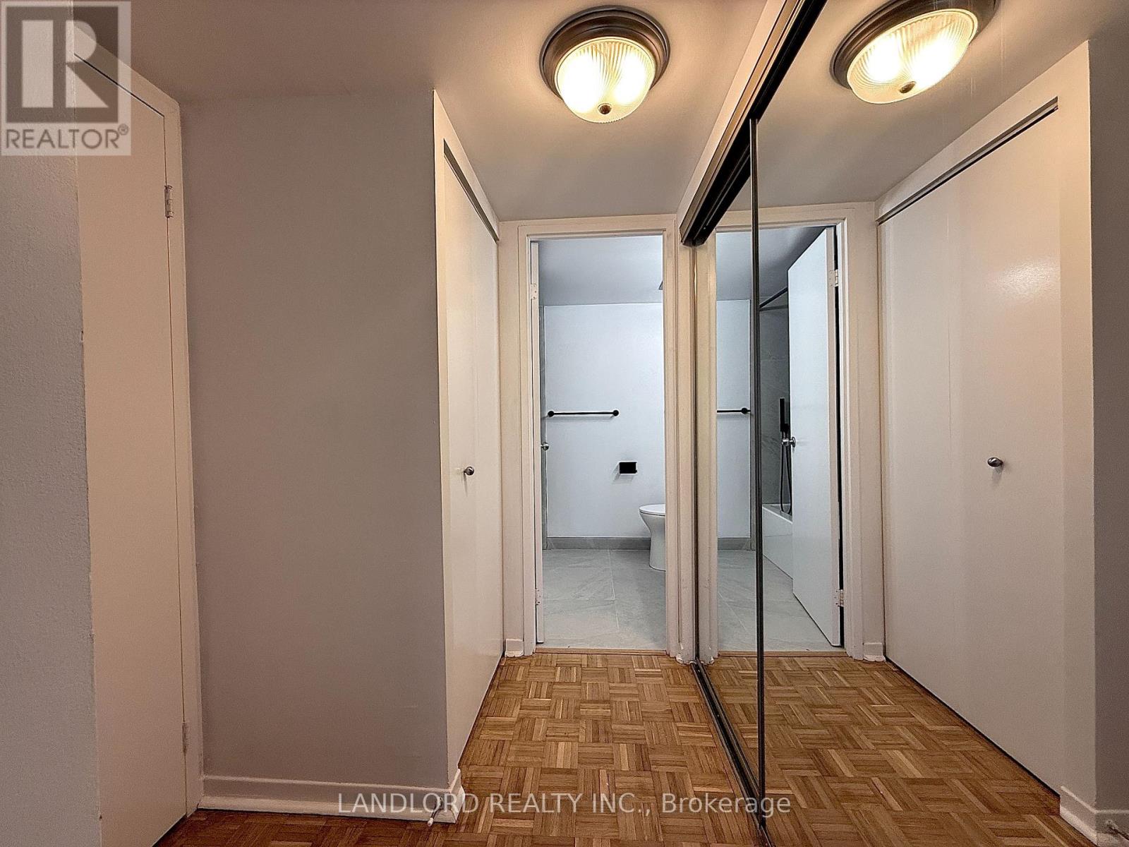 907 - 1001 Bay Street, Toronto, Ontario  M5S 3A6 - Photo 18 - C13163890