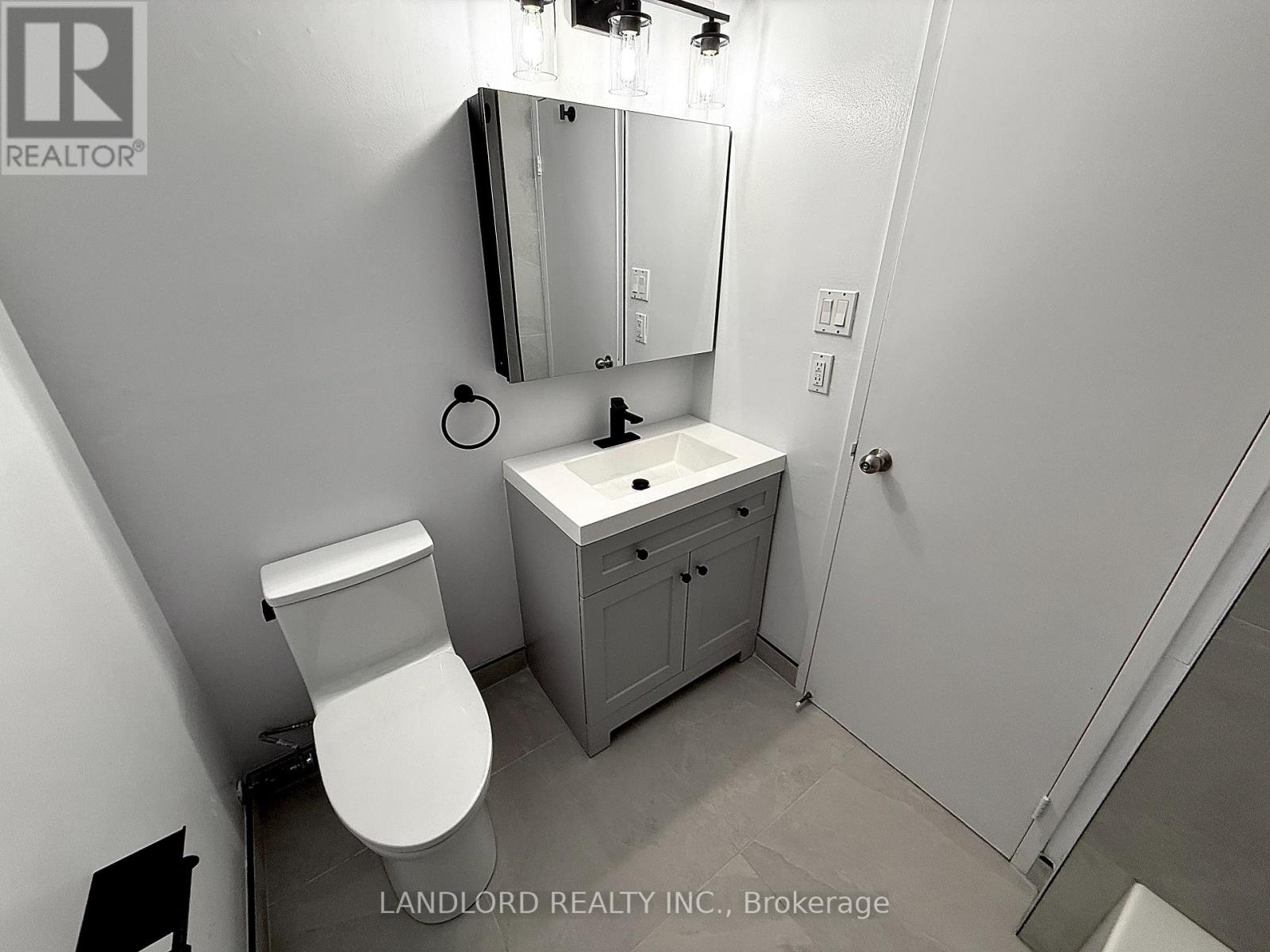 907 - 1001 Bay Street, Toronto, Ontario  M5S 3A6 - Photo 19 - C13163890