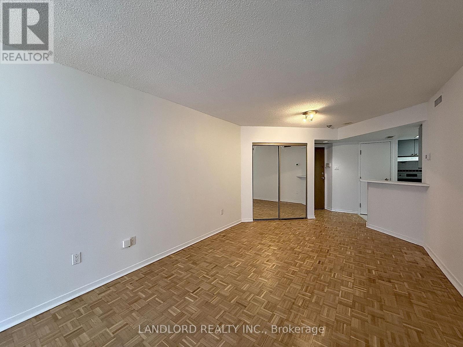 907 - 1001 Bay Street, Toronto, Ontario  M5S 3A6 - Photo 3 - C13163890