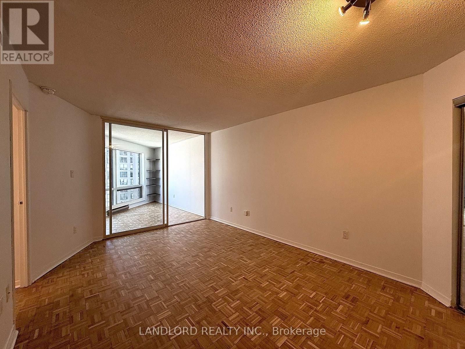 907 - 1001 Bay Street, Toronto, Ontario  M5S 3A6 - Photo 5 - C13163890