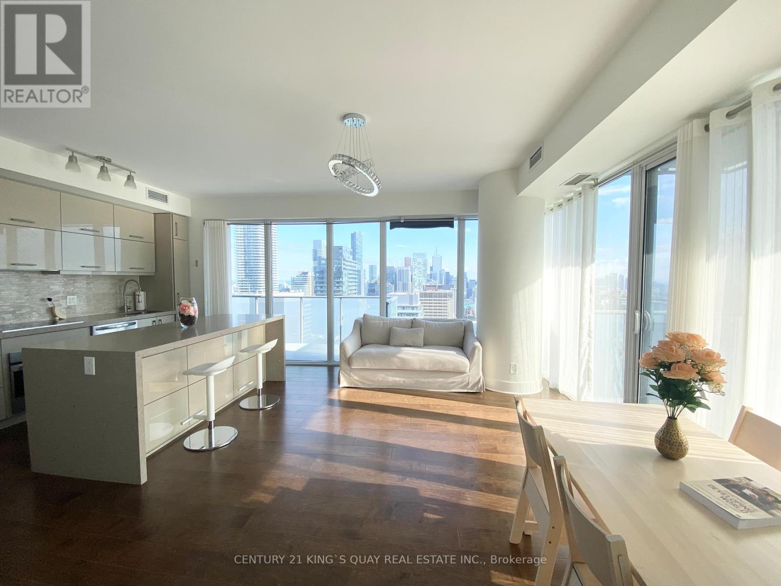 3704 - 1080 Bay Street, Toronto, Ontario  M5S 0A5 - Photo 3 - C13163900