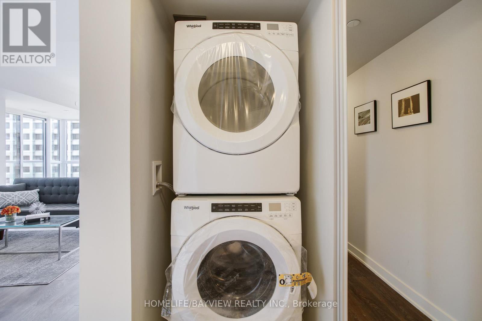 2111 - 2 Sonic Way, Toronto, Ontario  M3C 0P2 - Photo 19 - C13163932
