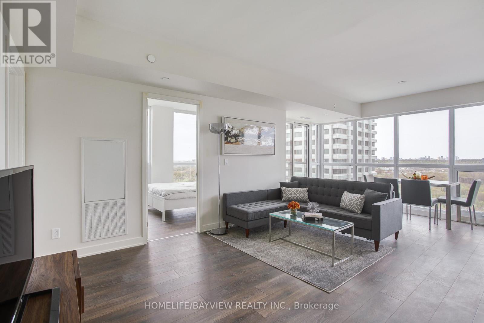2111 - 2 Sonic Way, Toronto, Ontario  M3C 0P2 - Photo 5 - C13163932
