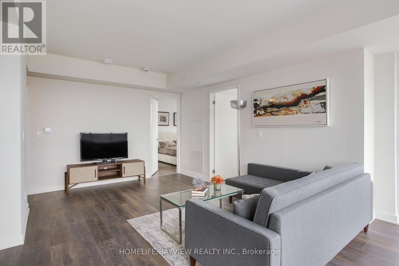 2111 - 2 Sonic Way, Toronto, Ontario  M3C 0P2 - Photo 6 - C13163932