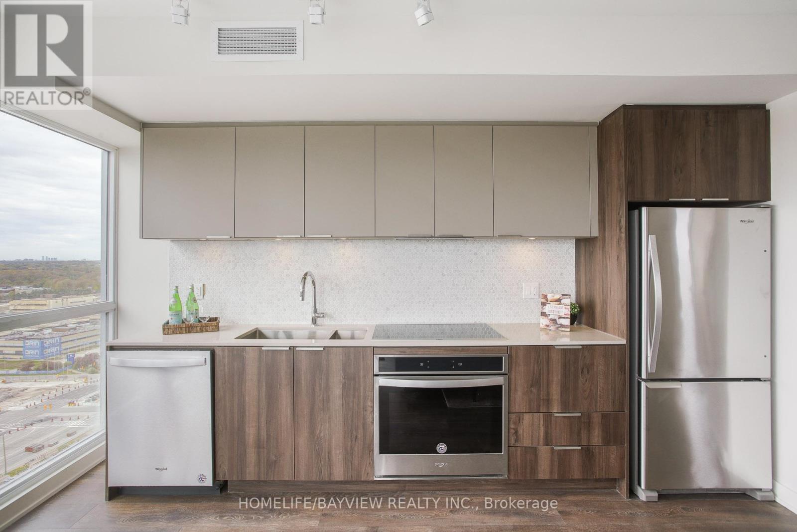 2111 - 2 Sonic Way, Toronto, Ontario  M3C 0P2 - Photo 8 - C13163932