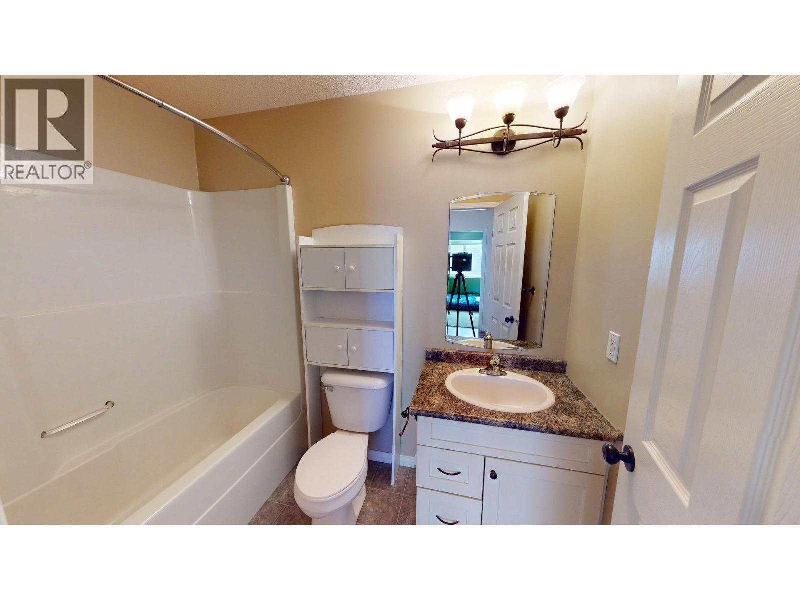 8812 113a Avenue, Fort St. John, British Columbia  V1J 0C4 - Photo 17 - R3126825