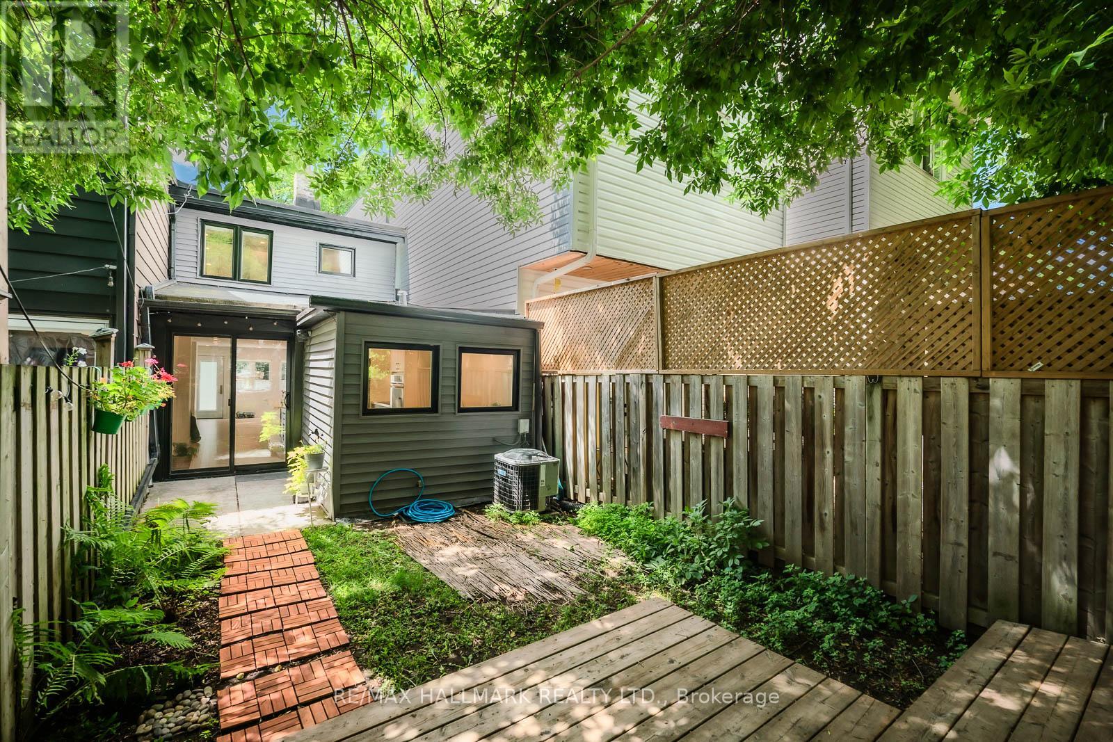 37 Craven Road, Toronto, Ontario M4L 2Z4 - Photo 26 - E13163738
