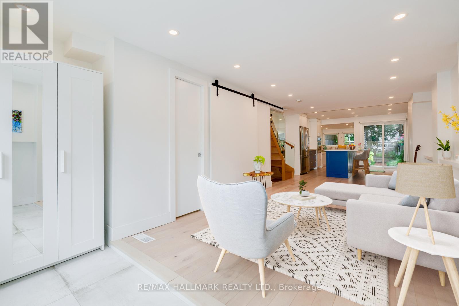 37 Craven Road, Toronto, Ontario M4L 2Z4 - Photo 6 - E13163738