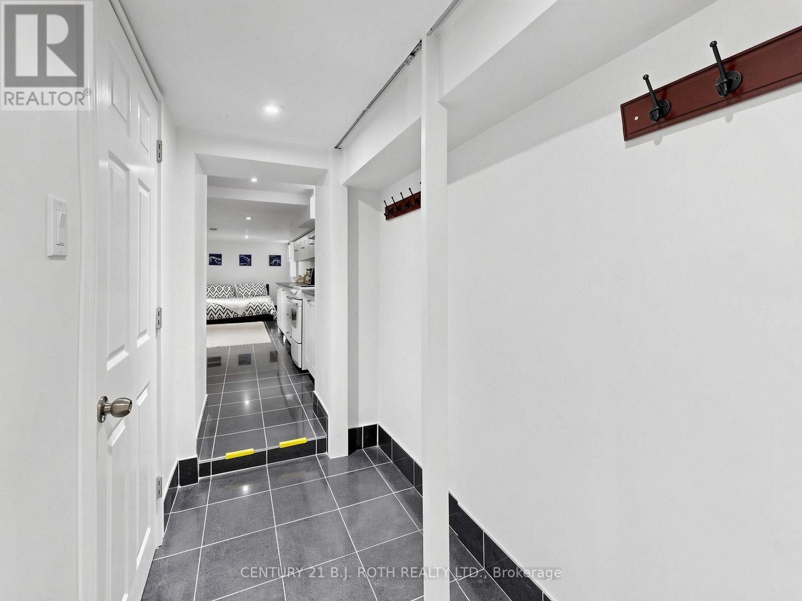 195 Wheeler Avenue, Toronto, Ontario  M4L 3V5 - Photo 33 - E13163788