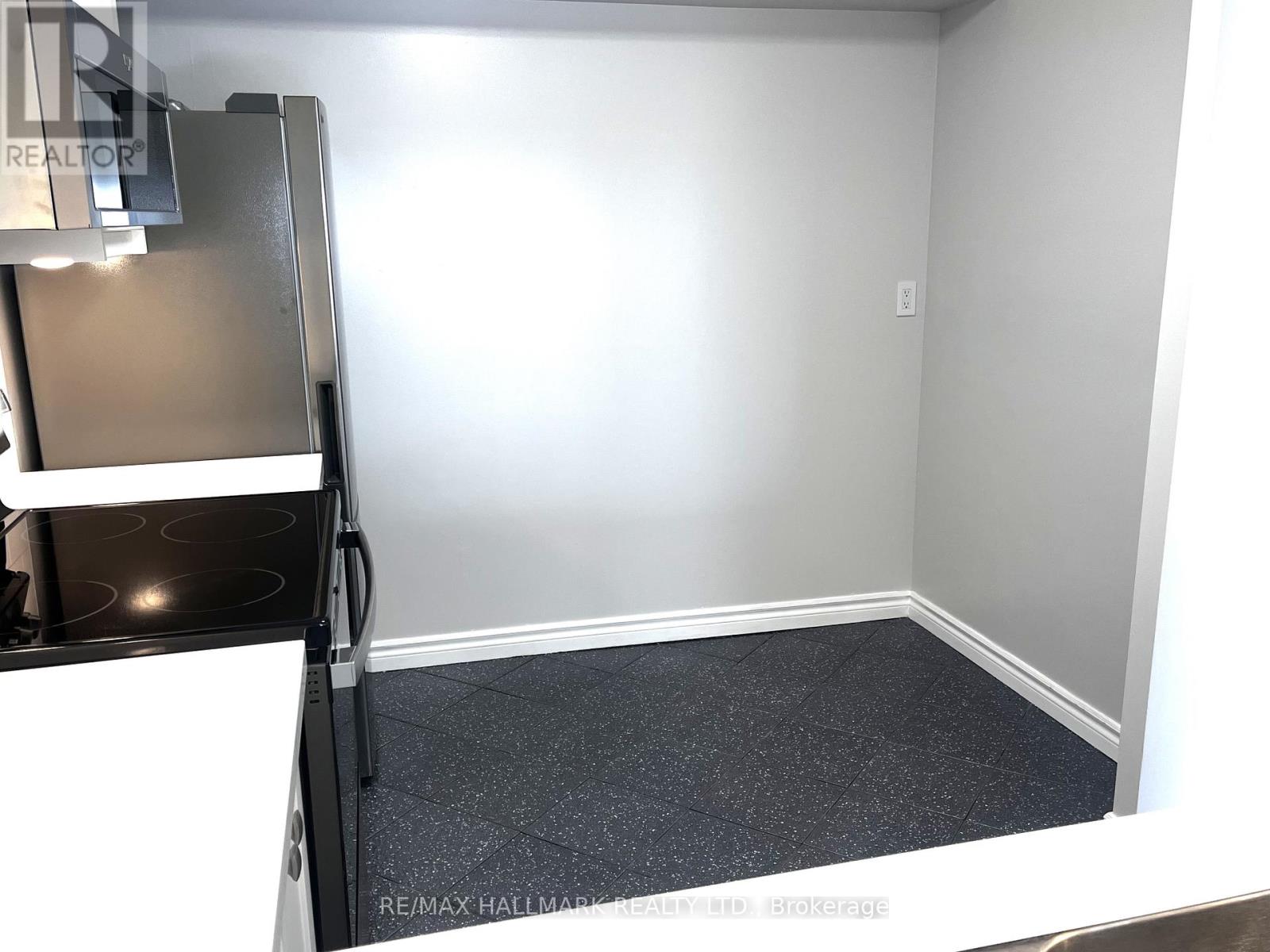 705 - 4 Park Vista, Toronto, Ontario  M4B 3M8 - Photo 18 - E13163848