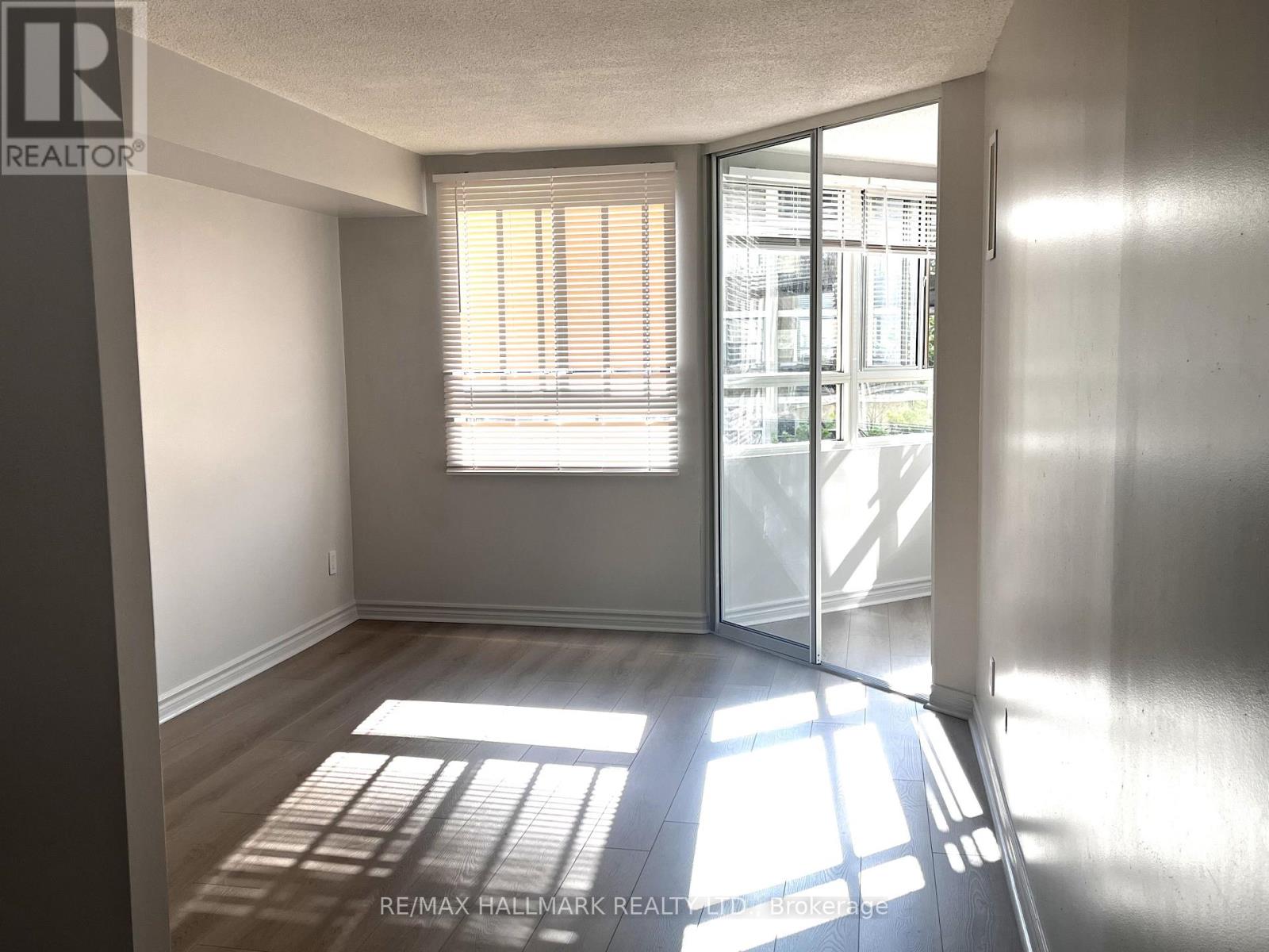 705 - 4 Park Vista, Toronto, Ontario  M4B 3M8 - Photo 21 - E13163848