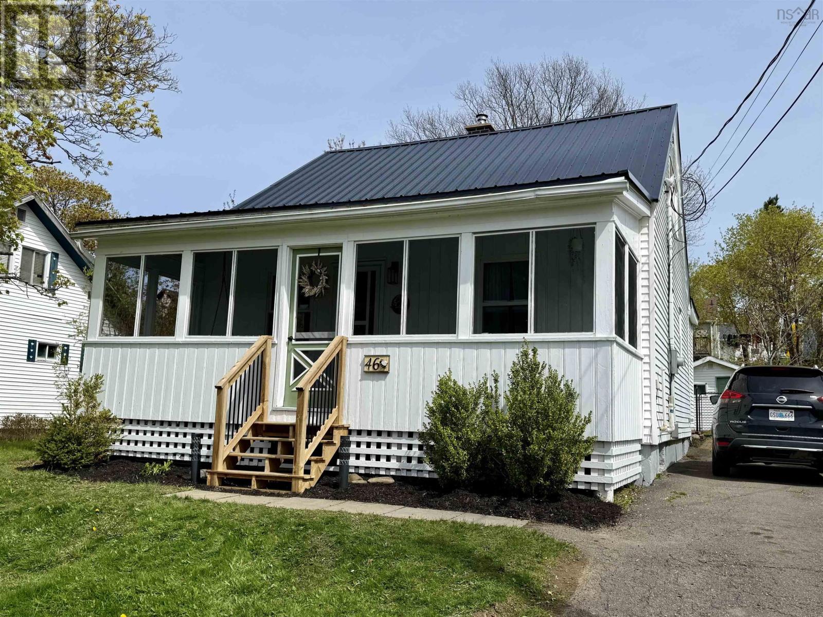 46 Dickie Street, Trenton, Nova Scotia  B0K 1X0 - Photo 1 - 202611225